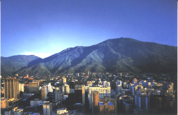 http://www.caracas24.net/images/caracas-amanecer.jpg